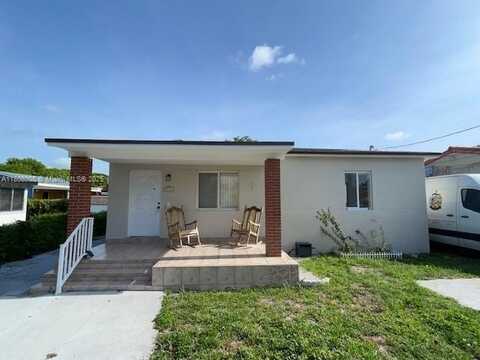 3641 NW 4th St, Miami, FL 33125