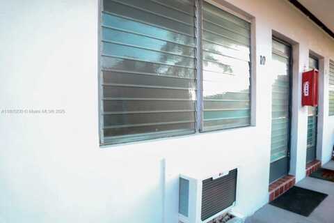 8132 Harding Ave, Miami Beach, FL 33141