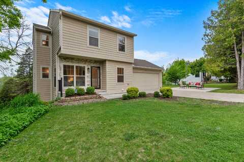 631 W Pierre Ln, Port Washington, WI 53074