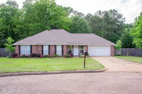 122 Fox Meadow Drive, Brandon, MS 39042
