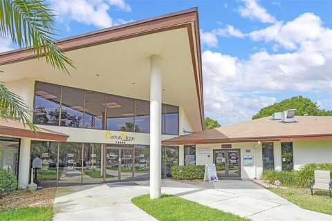1601 SW 128th Ter, Pembroke Pines, FL 33027
