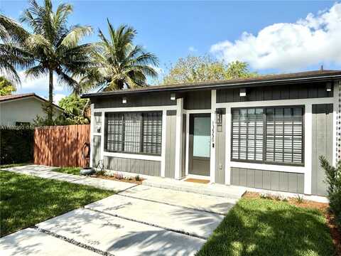 13550 SW 102 Ln, Miami, FL 33186