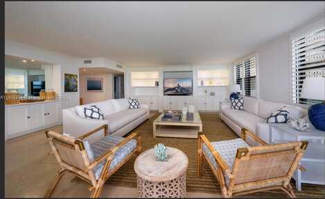1111 Crandon Blvd, Key Biscayne, FL 33149