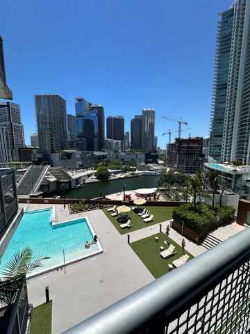 350 S Miami Ave, Miami, FL 33130