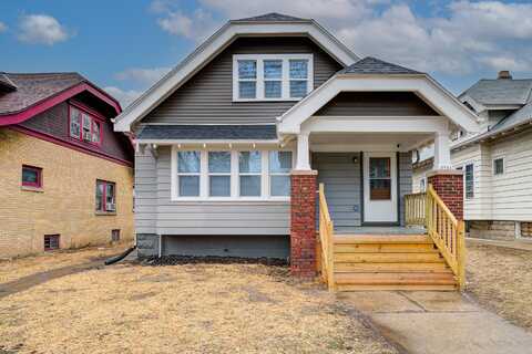 3565 N 14th St, Milwaukee, WI 53206