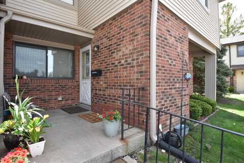 5720 Cambridge Cir, Mount Pleasant, WI 53406