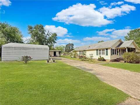 1711 W Cline RD, Clarksville, AR 72830