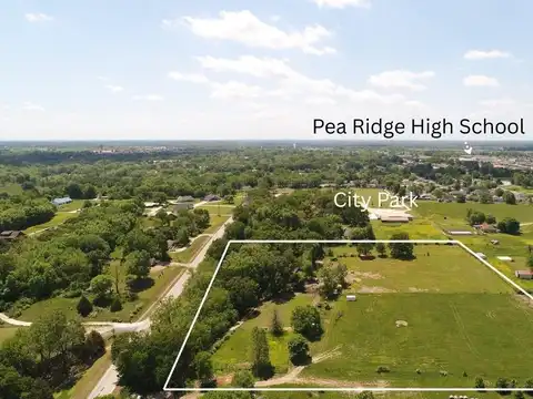 2749 Hayden RD, Pea Ridge, AR 72751