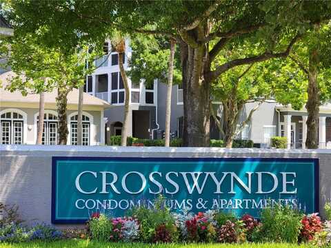 9304 CRESCENT LOOP CIRCLE, TAMPA, FL 33619