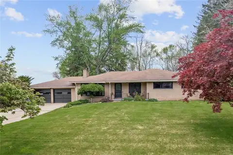624 Morningstar Dr, Franklin, PA 16117