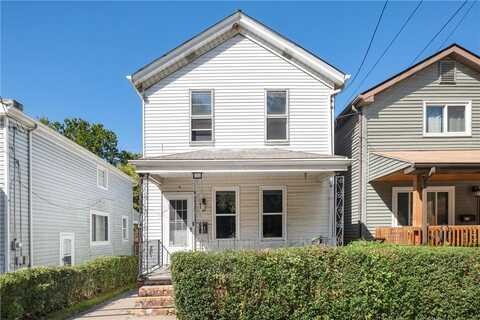 21 Ambridge Ave, Leidy, PA 15003