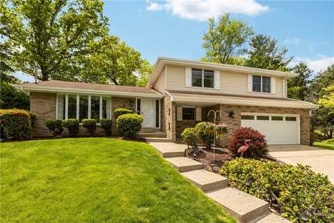 2428 Park Manor Dr, McKeesport, PA 15132