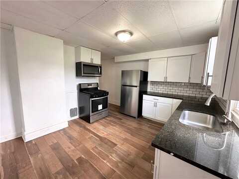 116 Laughlin Ave, Gregg, PA 15210