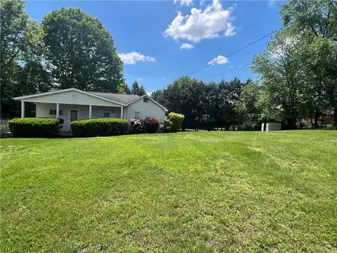277 Widmer Ave, Lower Burrell, PA 15068