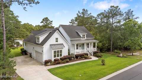 9335 Fallen Pear Lane NE, Leland, NC 28451
