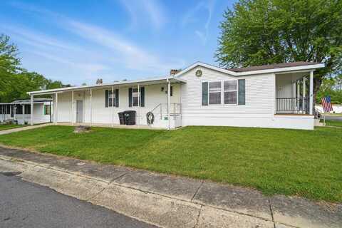17 Sunset Drive, Springfield, OH 45504