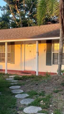 1720 CHRYSLER AVENUE, SARASOTA, FL 34234
