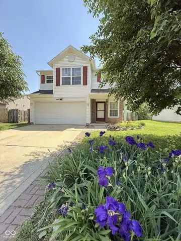2605 Bristlecone Drive, Indianapolis, IN 46217