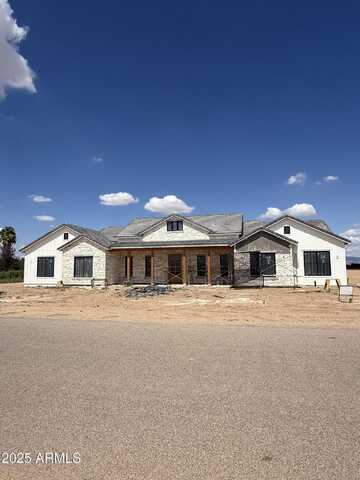3972 E Hash Knife Draw Road, San Tan Valley, AZ 85140