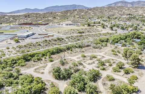 5621 S Maple Leaf Street, Miami, AZ 85539
