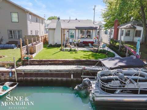 149 Kenyon Rd., Algonac, MI 48001