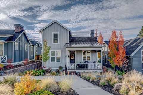 2729 NW High Lakes Loop, Bend, OR 97703