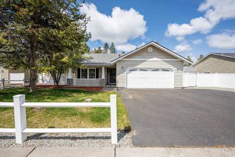 51423 Mac Court, La Pine, OR 97739