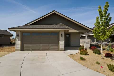 2525 NW Redwood Circle, Redmond, OR 97756