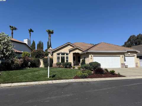 5511 Lanai Ct, Discovery Bay, CA 94505