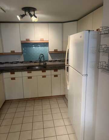 245 Place Lane, Woburn, MA 01801