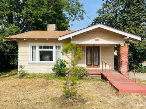 323 A Street, Bakersfield, CA 93304