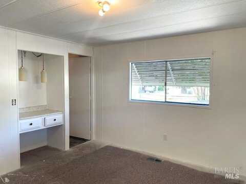 700 E Gobbi Street, Ukiah, CA 95482