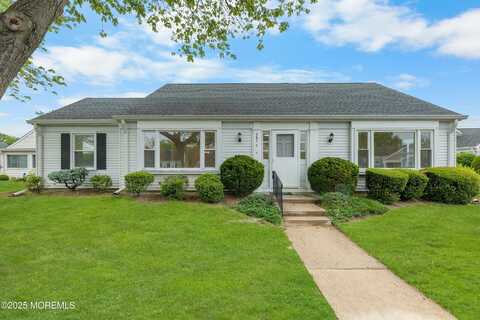 381c Old Nassau Road, Monroe, NJ 08831
