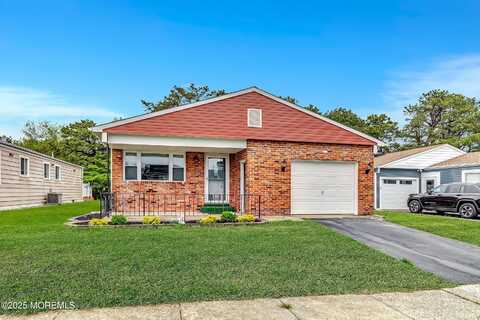 14 Santiago Drive W, Toms River, NJ 08757