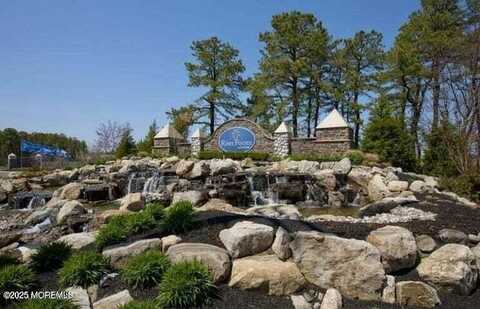 42 Addlestone Lane, Manchester, NJ 08759