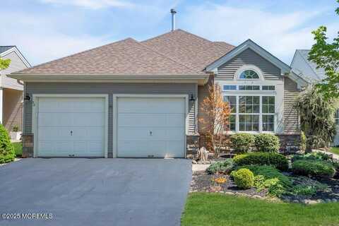 22 Dunrovin Court, Manchester, NJ 08759
