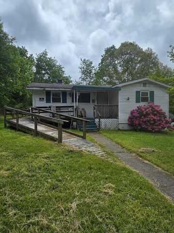 220 Mills Ave., BECKLEY, WV 25801