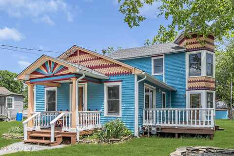 19 Center Street, Barnegat, NJ 08005