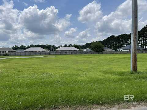 3 Fountain Street, Robertsdale, AL 36567