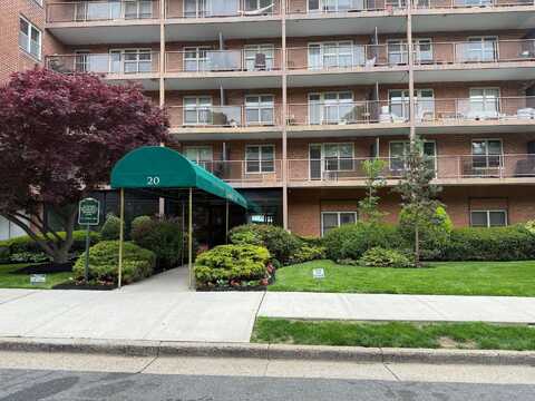 20 Wendell Street, Hempstead, NY 11550