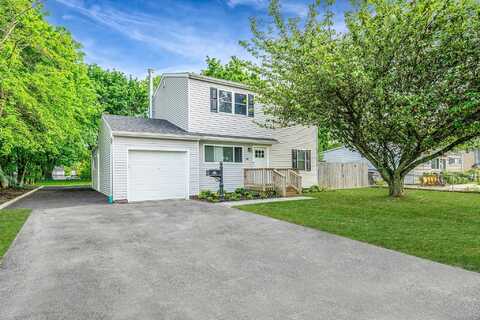 38 18th Avenue, Bay Shore, NY 11706