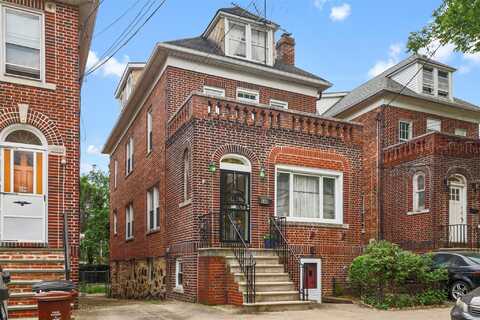 332 E 240th Street, Bronx, NY 10470