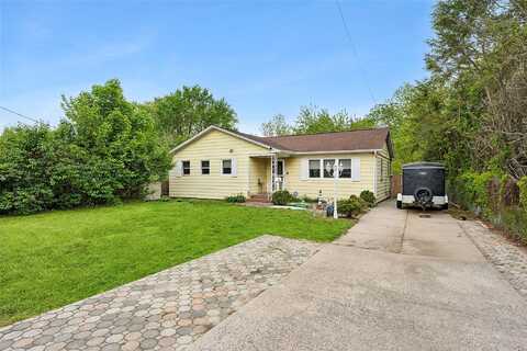658 Northville Turnpike, Riverhead, NY 11901