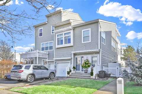 192 Beach 74th Street, Arverne, NY 11692