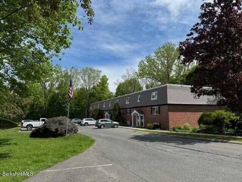 260 Pittsfield Rd, Lenox, MA 01240