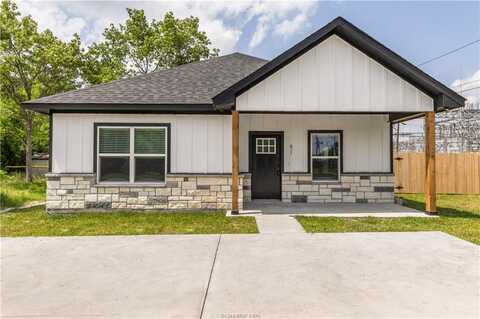 611 Levy Street, Navasota, TX 77868