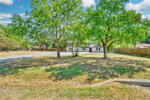 1021 South State Street, Madisonville, TX 77864