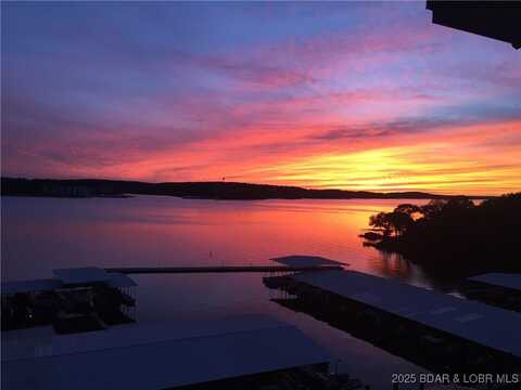 W 408 Harbour Towne Drive, Lake Ozark, MO 65049