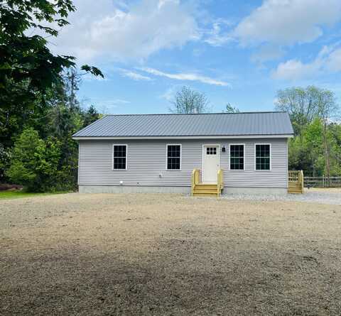 11 King Street, Hiram, ME 04041