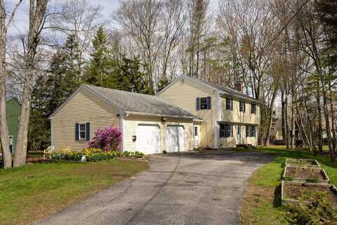 2 Evergreen Circle, Cape Elizabeth, ME 04107